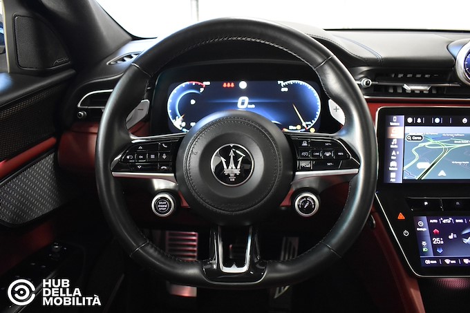 MASERATI Grecale MHEV 300 CV AWD GT